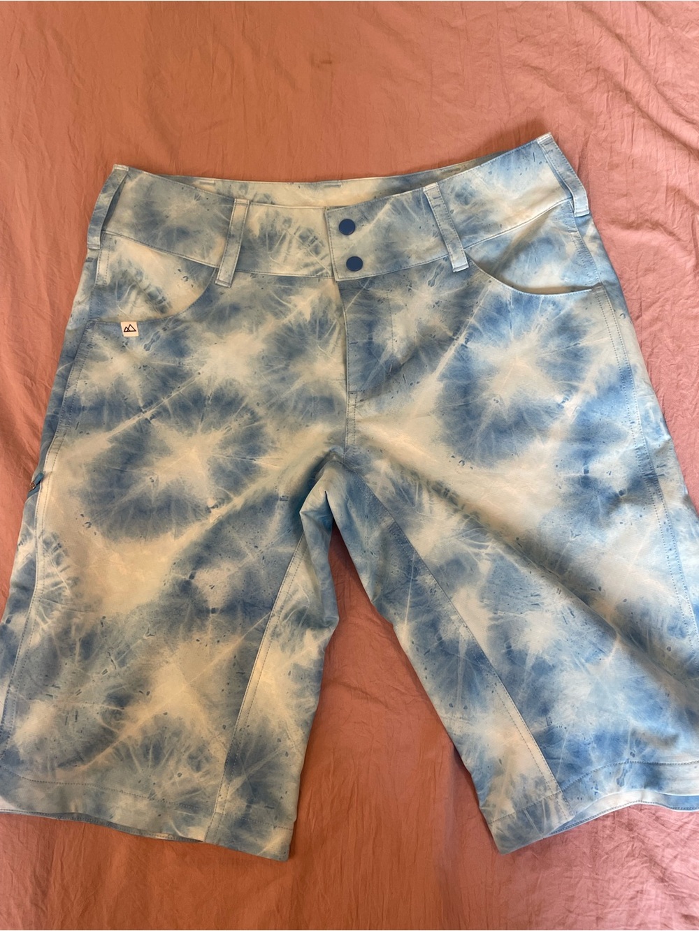 Women’s Tie-Dye MTB Freel Shorts